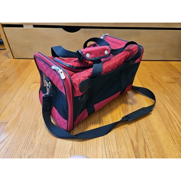 Original Sherpa Pet Carrier Medium Red Airline Approved Pet Carrier No Insert - Picture 1 of 16